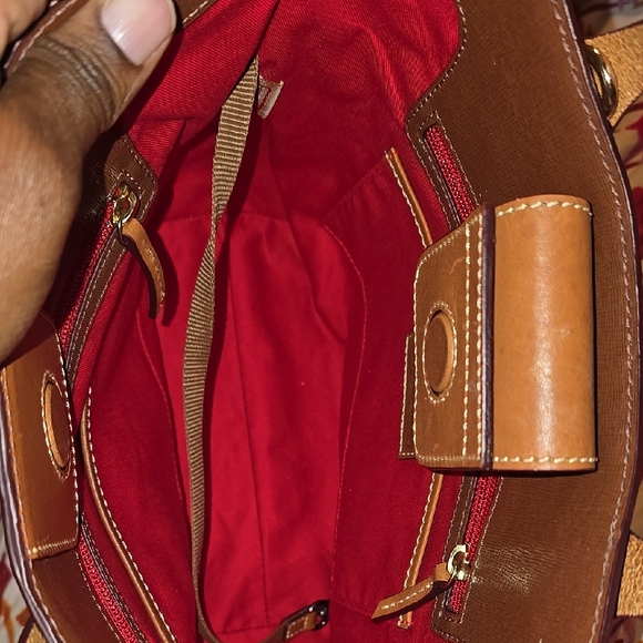 Dooney & Bourke Brinley Leather Tote Bag - Picture 7 of 10